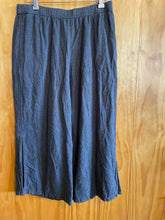 Load image into Gallery viewer, Size M Patagonia Grey Women's Pants
