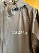 Load image into Gallery viewer, Women Size XL Fahrenheit Green Women's Light Jacket
