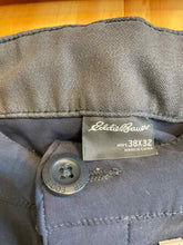 Load image into Gallery viewer, Size 38x32 Eddie Bauer Men's Pants
