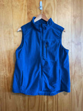 Load image into Gallery viewer, Size L Duluth Trading Men's Vest
