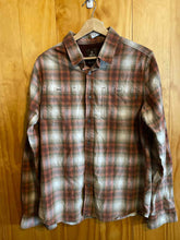 Load image into Gallery viewer, Size M Prana Men&#39;s Flannel
