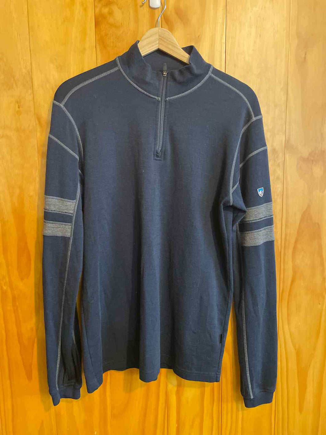 Size M Kuhl Men's Sweater & Sweatshirt
