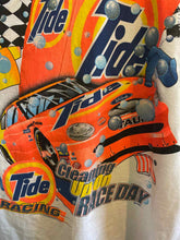 Load image into Gallery viewer, Size XL Fruit of the Loom Men's Short Sleeve Shirt
