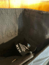 Load image into Gallery viewer, Size 38x32 Kuhl Men's Pants
