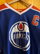 Load image into Gallery viewer, Mens Size 52 CCM Jersey
