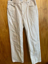 Load image into Gallery viewer, Size 14 Abercrombie &amp; Fitch Cream Women's Pants
