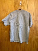 Load image into Gallery viewer, Size Medium Pendleton Men's Short Sleeve Shirt
