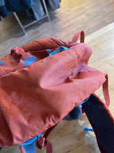 Load image into Gallery viewer, REI 18 Backpack
