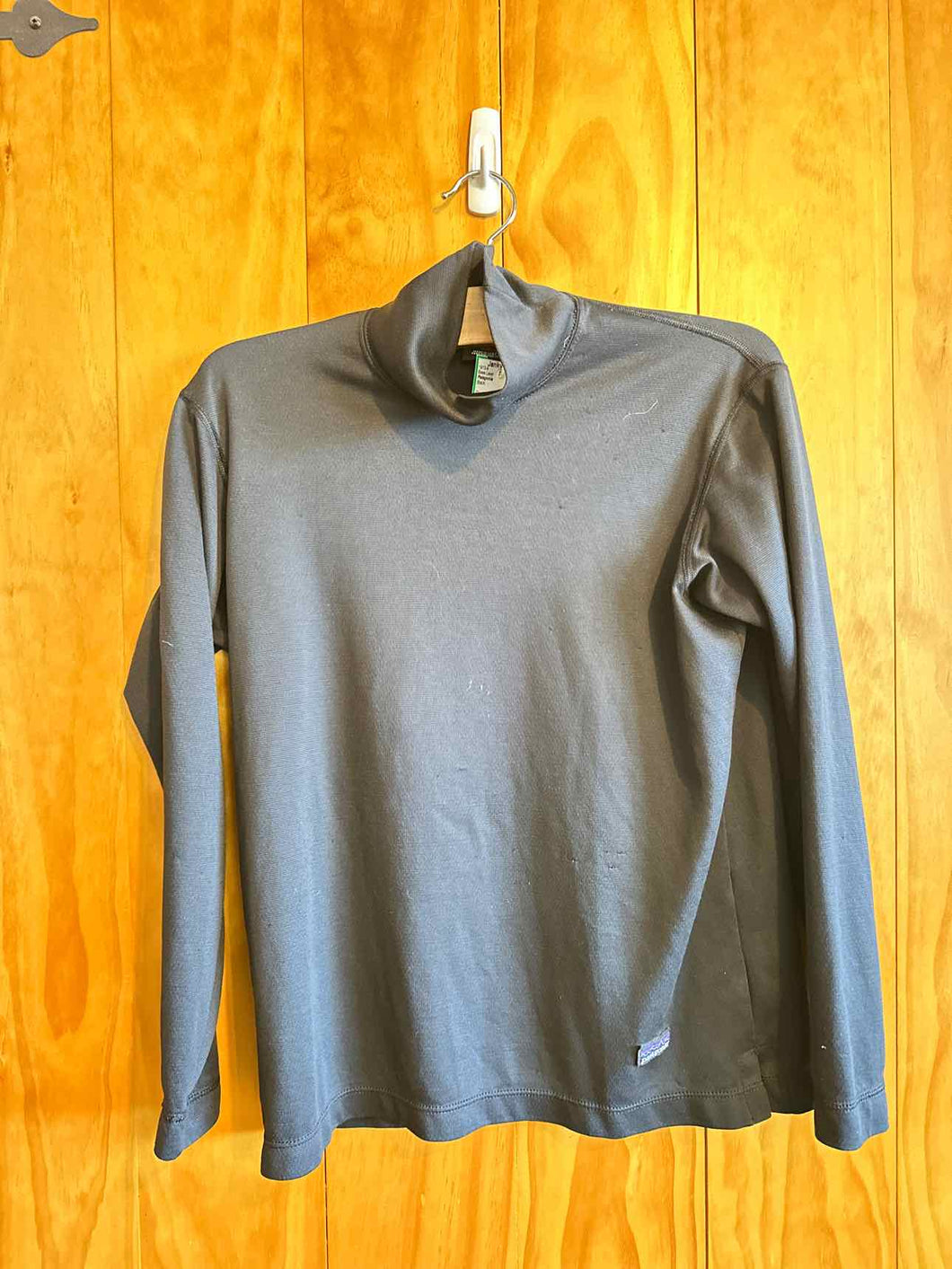 Women Size XS Patagonia Black Base Layer