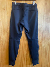 Load image into Gallery viewer, Size Small Uni Qlo Black Women's Pants
