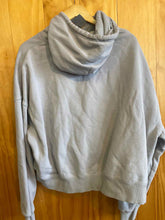 Load image into Gallery viewer, Size Medium Grey Women's Sweater &amp; Sweatshirt
