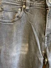 Load image into Gallery viewer, Size 32X34 Prana Men's Pants
