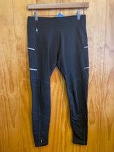 Load image into Gallery viewer, Size Small Smart Wool Black Women's Leggings
