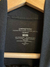 Load image into Gallery viewer, Size Small Patagonia Black Women's Base Layer Bottom
