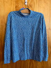 Load image into Gallery viewer, Size Large Lands End Blue Women&#39;s Long Sleeve Shirt
