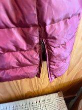 Load image into Gallery viewer, Women Size Medium Lands End Burgundy Women&#39;s Winter Jacket
