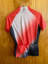 Load image into Gallery viewer, Women Size Medium Novara Pink Cycling
