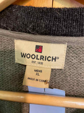 Load image into Gallery viewer, Size XL Woolrich Men&#39;s Sweater &amp; Sweatshirt
