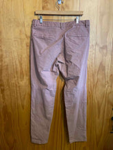 Load image into Gallery viewer, Lululemon Men's Pants
