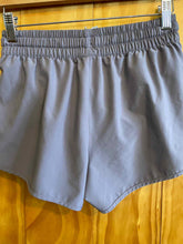 Load image into Gallery viewer, Size XS Vuori Purple Women's Shorts

