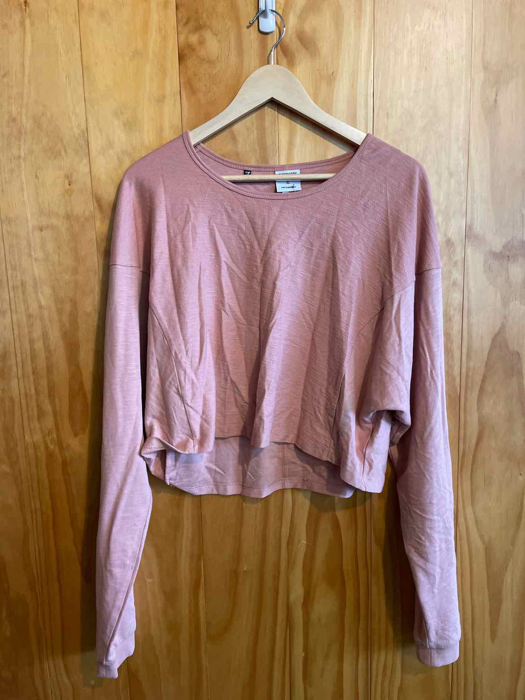Size XL GymShark Pink Women's Long Sleeve Shirt