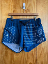 Load image into Gallery viewer, Size Medium Nani Navy Women's Shorts
