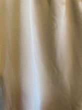 Load image into Gallery viewer, Size M Athleta Khaki Women's Pants
