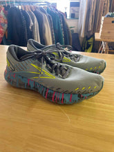 Load image into Gallery viewer, Women's Shoe Size 8 Brooks Multi-Color Running Shoes
