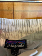 Load image into Gallery viewer, Size XL Patagonia Men's Pants
