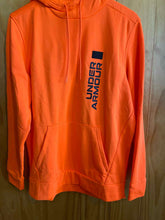 Load image into Gallery viewer, Size M Under Armour Men's Sweater &amp; Sweatshirt
