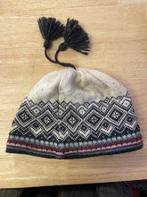 Load image into Gallery viewer, Dale of Norway Beanie
