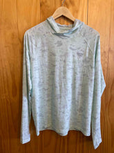 Load image into Gallery viewer, Size M Columbia Teal Women's Sweater &amp; Sweatshirt
