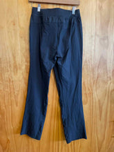 Load image into Gallery viewer, Size M Tasc Black Women&#39;s Leggings
