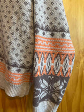 Load image into Gallery viewer, Size XXL Unknown Tan Women's Sweater &amp; Sweatshirt
