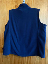 Load image into Gallery viewer, Size XL Woolrich Navy Women's Vest
