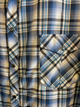 Load image into Gallery viewer, Size XXL Kuhl Men's Short Sleeve Shirt
