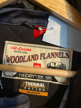 Load image into Gallery viewer, Size Small 686 Men&#39;s Jacket
