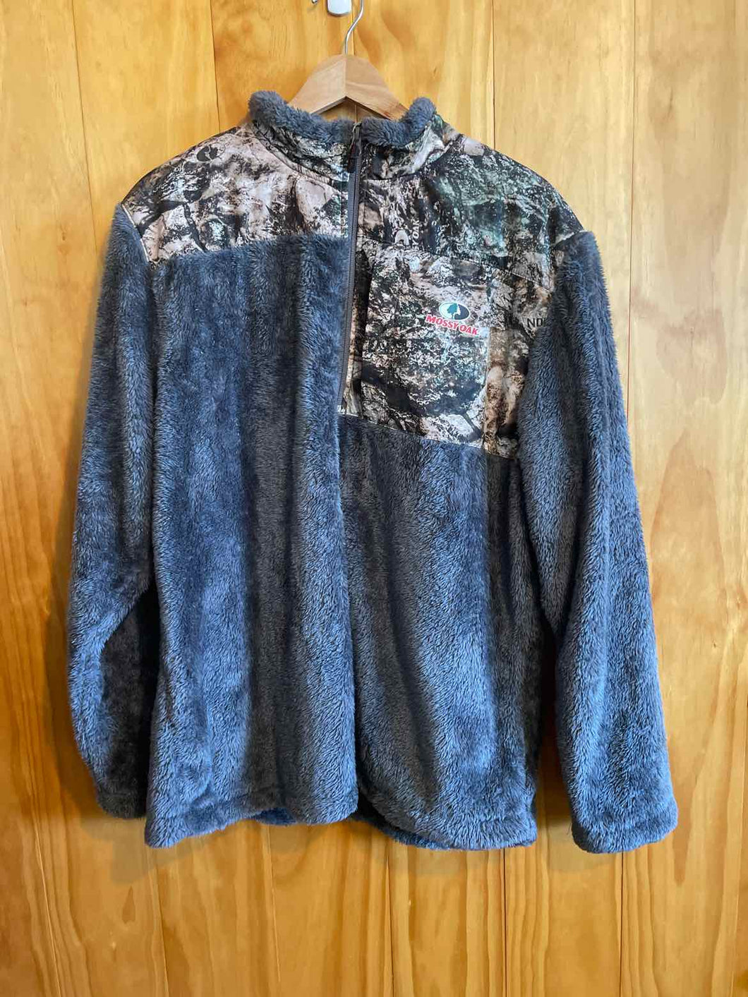 Size Large Mossy Oak Grey Women's Fleece Sweatshirt