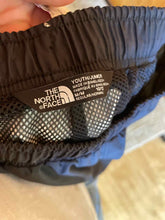 Load image into Gallery viewer, Child Size M The North Face Boy&#39;s Pant
