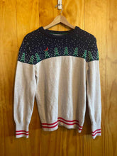 Load image into Gallery viewer, Size XS Lands End White Women's Sweater &amp; Sweatshirt

