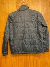 Load image into Gallery viewer, Size Medium Columbia Men&#39;s Light Jacket
