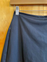 Load image into Gallery viewer, Size M Girlfriend Collective Black Skirt
