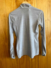 Load image into Gallery viewer, Size S The North Face Grey Women's Sweater &amp; Sweatshirt
