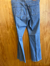 Load image into Gallery viewer, Size 12 Levi Strauss &amp; Co. Blue Women's Jeans
