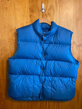 Load image into Gallery viewer, Size XL Tall REI Men's Vest
