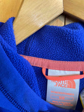 Load image into Gallery viewer, Size M The North Face Blue Women's Sweater &amp; Sweatshirt
