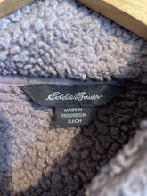 Load image into Gallery viewer, Size Small Eddie Bauer Purple Women's Fleece Sweatshirt

