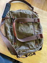 Load image into Gallery viewer, Duluth Trading Travel Bag
