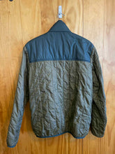 Load image into Gallery viewer, Size Small Filson Men's Light Jacket
