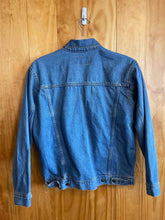 Load image into Gallery viewer, Size Medium Wrangler Men's Jacket
